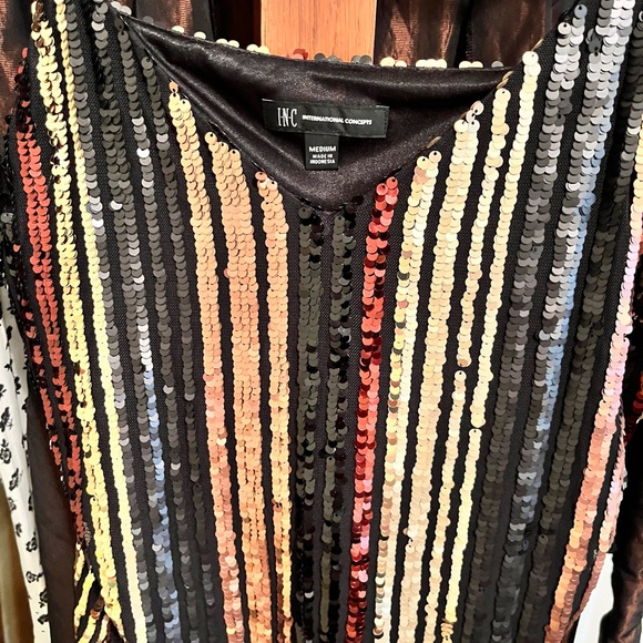 Sequins -in -Stripes Top - Picture 8 of 10